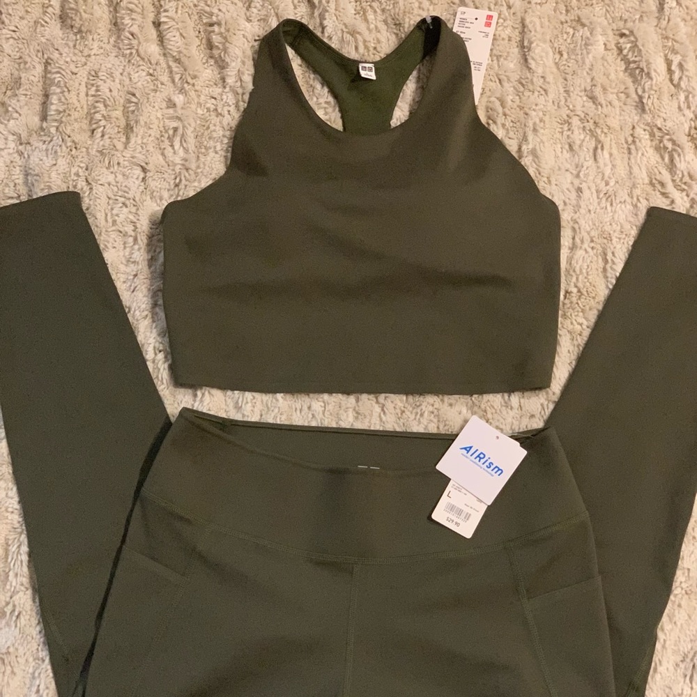 COPY - Uniqlo Active Bra Racer Back & Uniqlo AIRism UV Protection Soft Leggings…